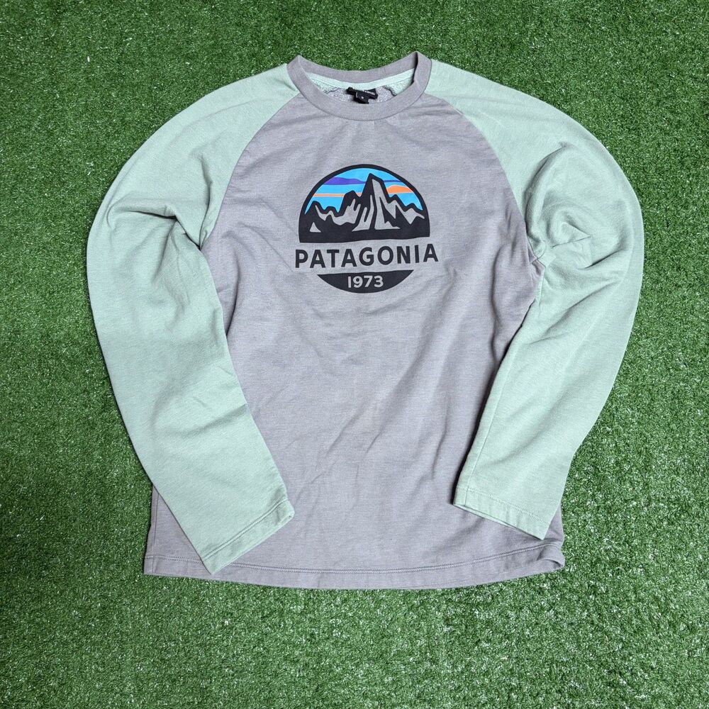 Patagonia Womenβs Long Sleeve Tee Medium Gray Green Outdoor Hiking Shirt